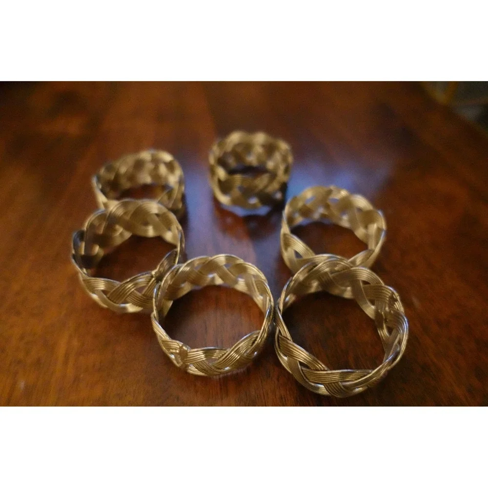 Vintage silver tone metal with double twisted helix design set of 6 napkin rings